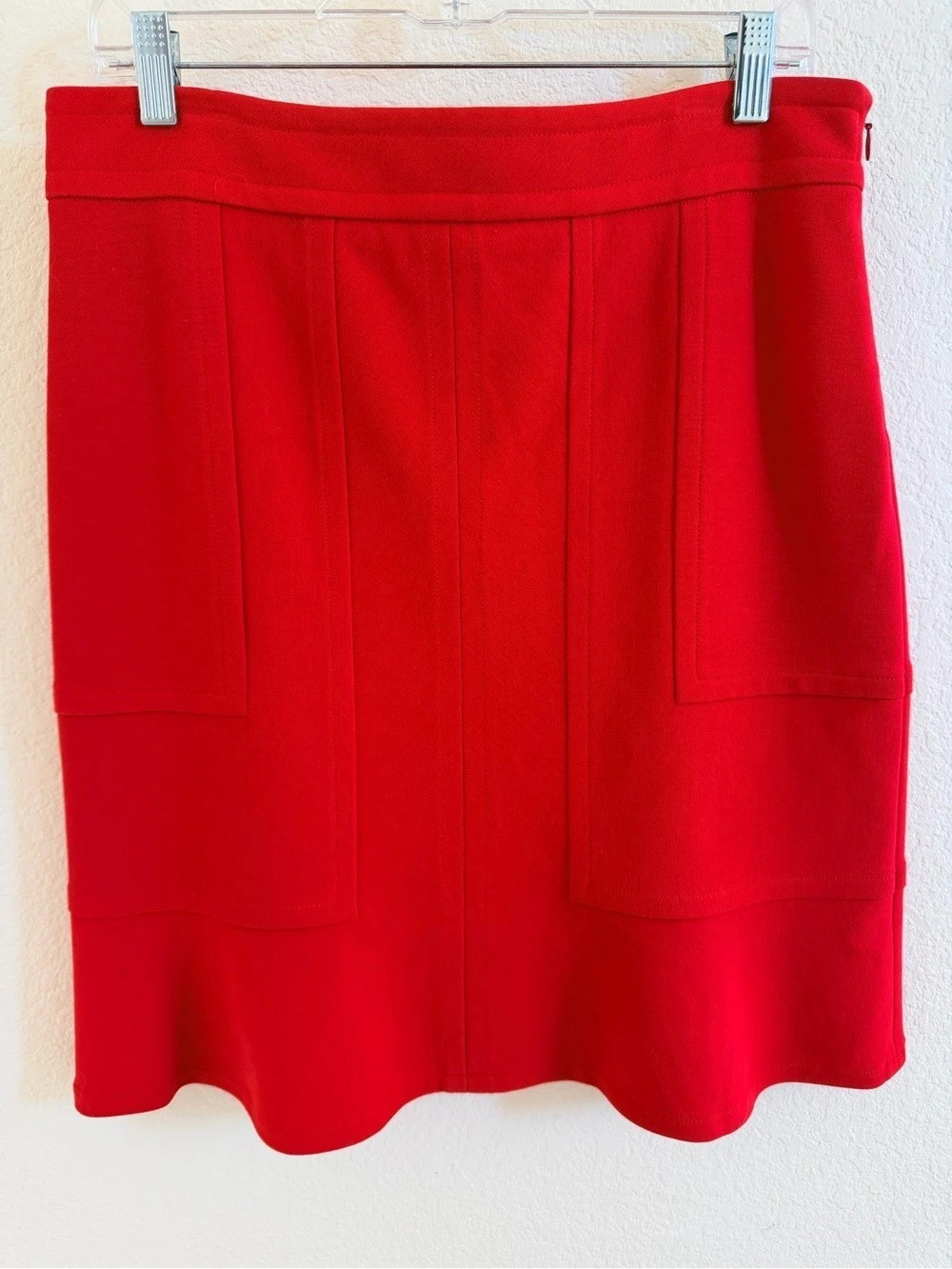 ❤️ DKNY Red Structured Midi Skirt (size 10)